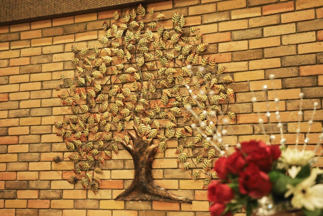 Sai Neem Tree Hotel شيردي المظهر الخارجي الصورة