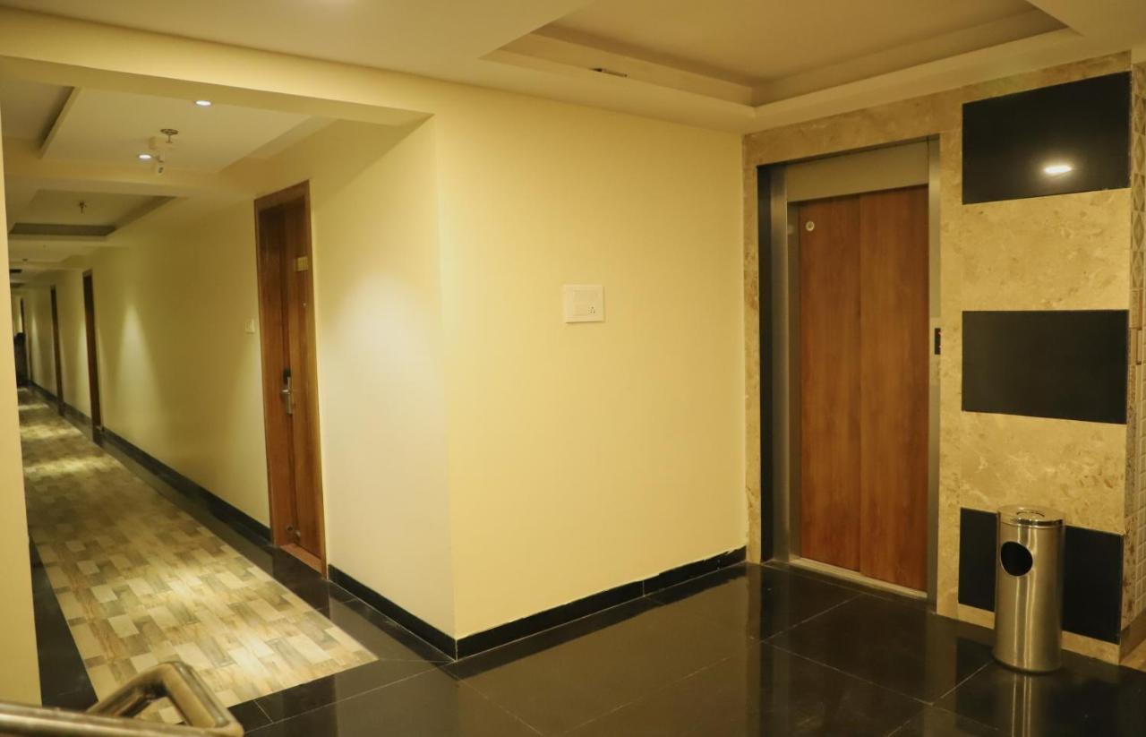 Sai Neem Tree Hotel شيردي المظهر الخارجي الصورة