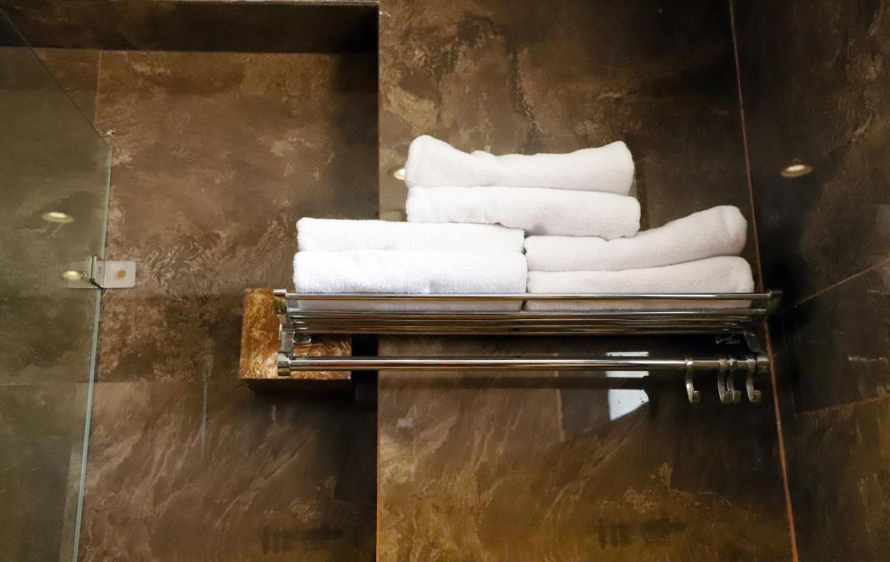 Sai Neem Tree Hotel شيردي المظهر الخارجي الصورة