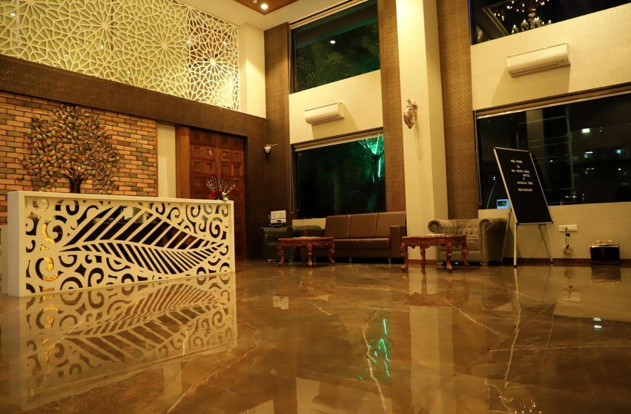 شيردي Sai Neem Tree Hotel المظهر الخارجي الصورة