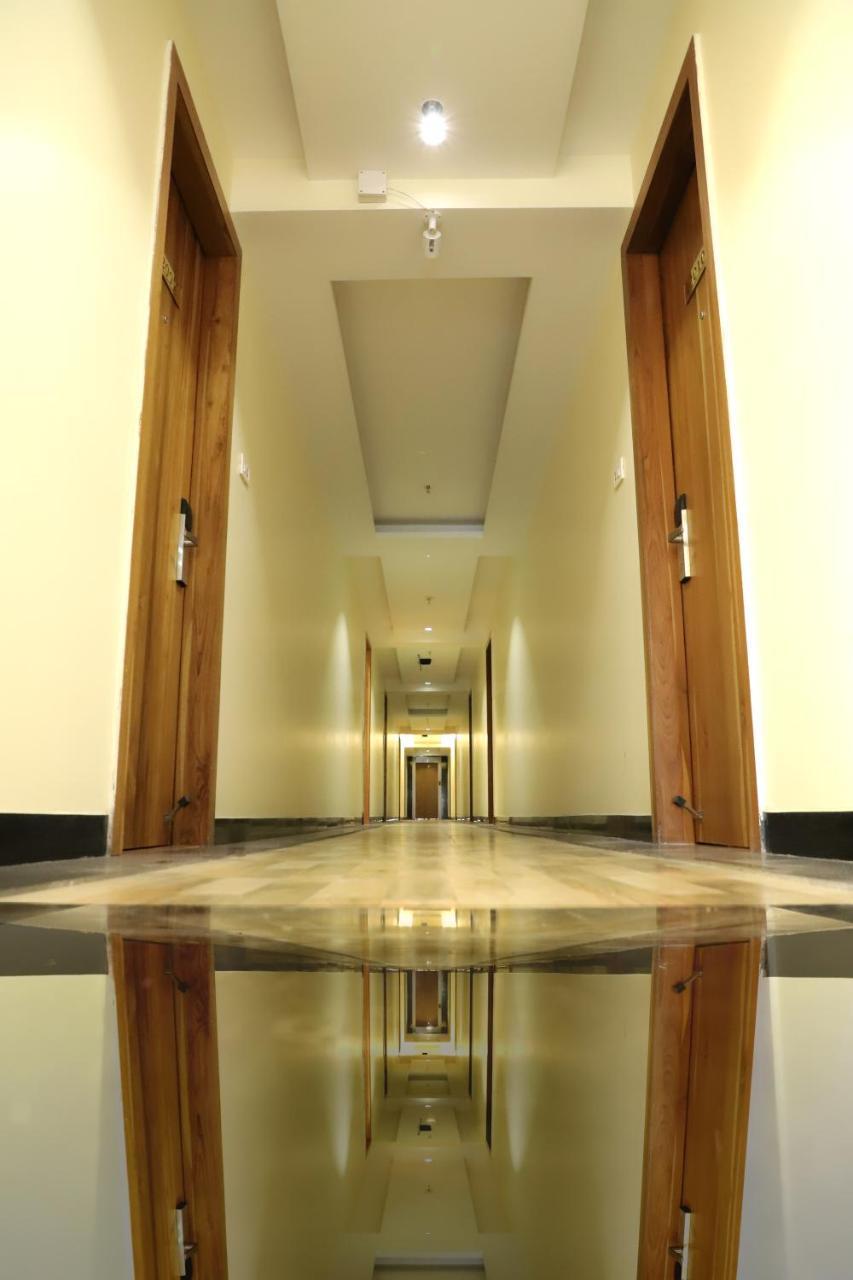 Sai Neem Tree Hotel شيردي المظهر الخارجي الصورة